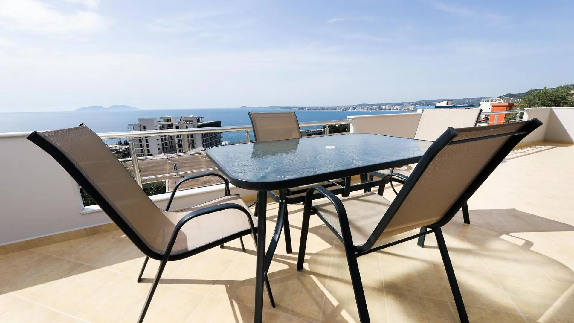 Villa Christianna Free Parking Vlorë 아파트호텔