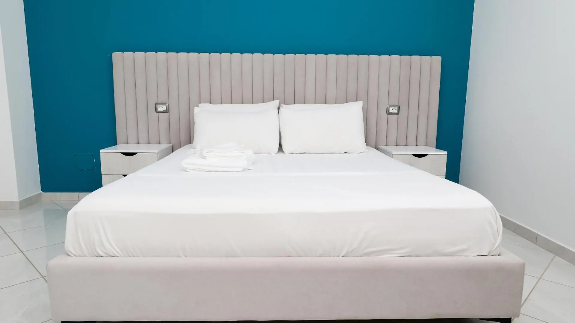 Villa Christianna Free Parking Влёра Апарт-отель