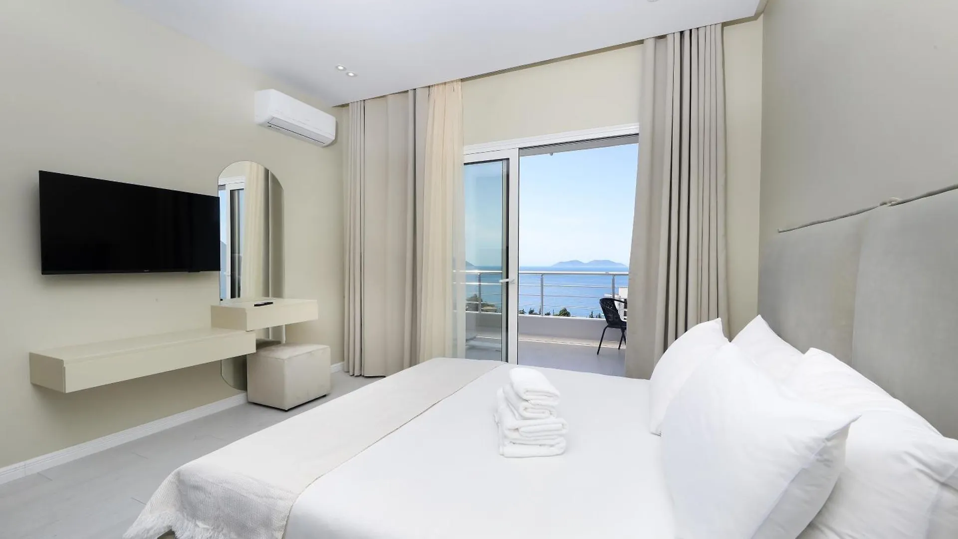 Villa Christianna Free Parking Влёра 0*,