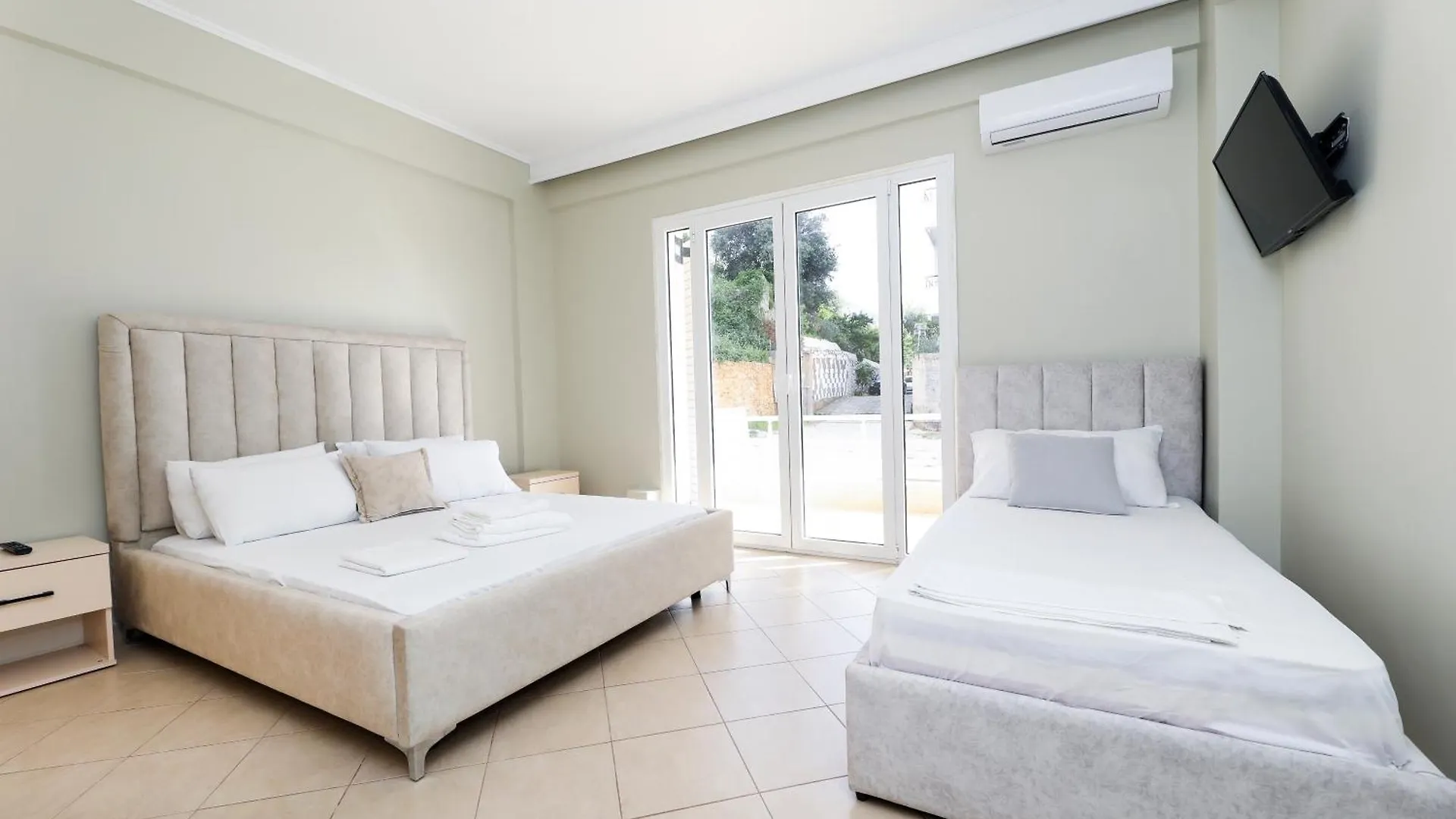 Villa Christianna Free Parking Vlorë
