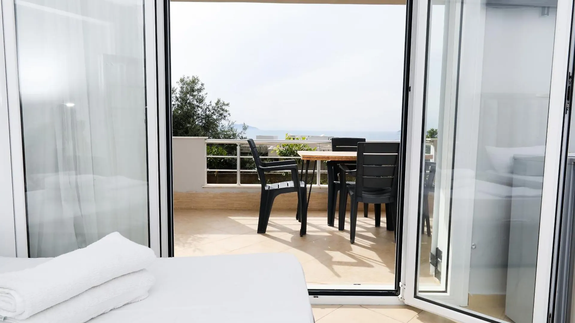 Villa Christianna Free Parking Vlorë 아파트호텔