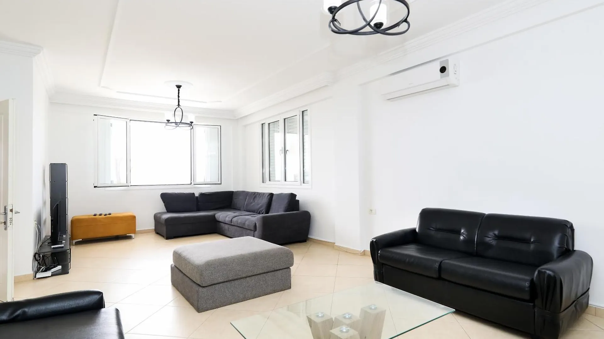 아파트호텔 Villa Christianna Free Parking Vlorë 알바니아