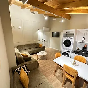 Aparthotel Arial Penthouse, Vlore